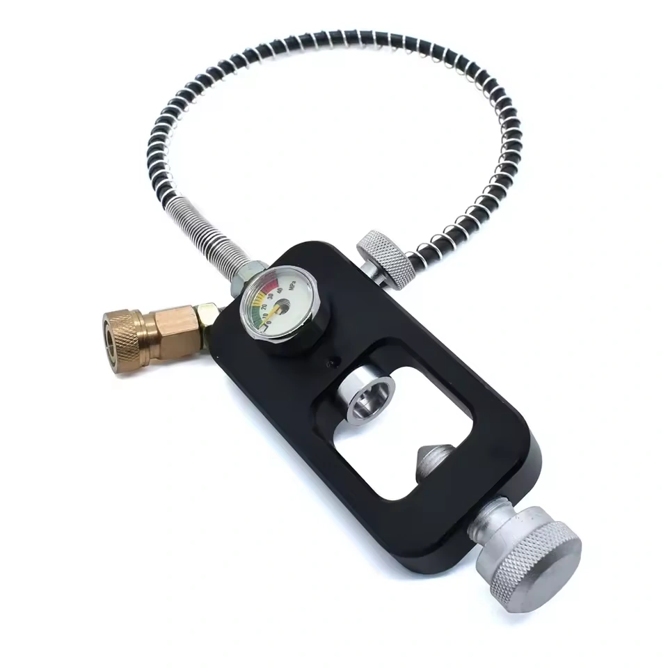 TRIMIX 02 scuba refill adapter with pressure gauge and protected hose